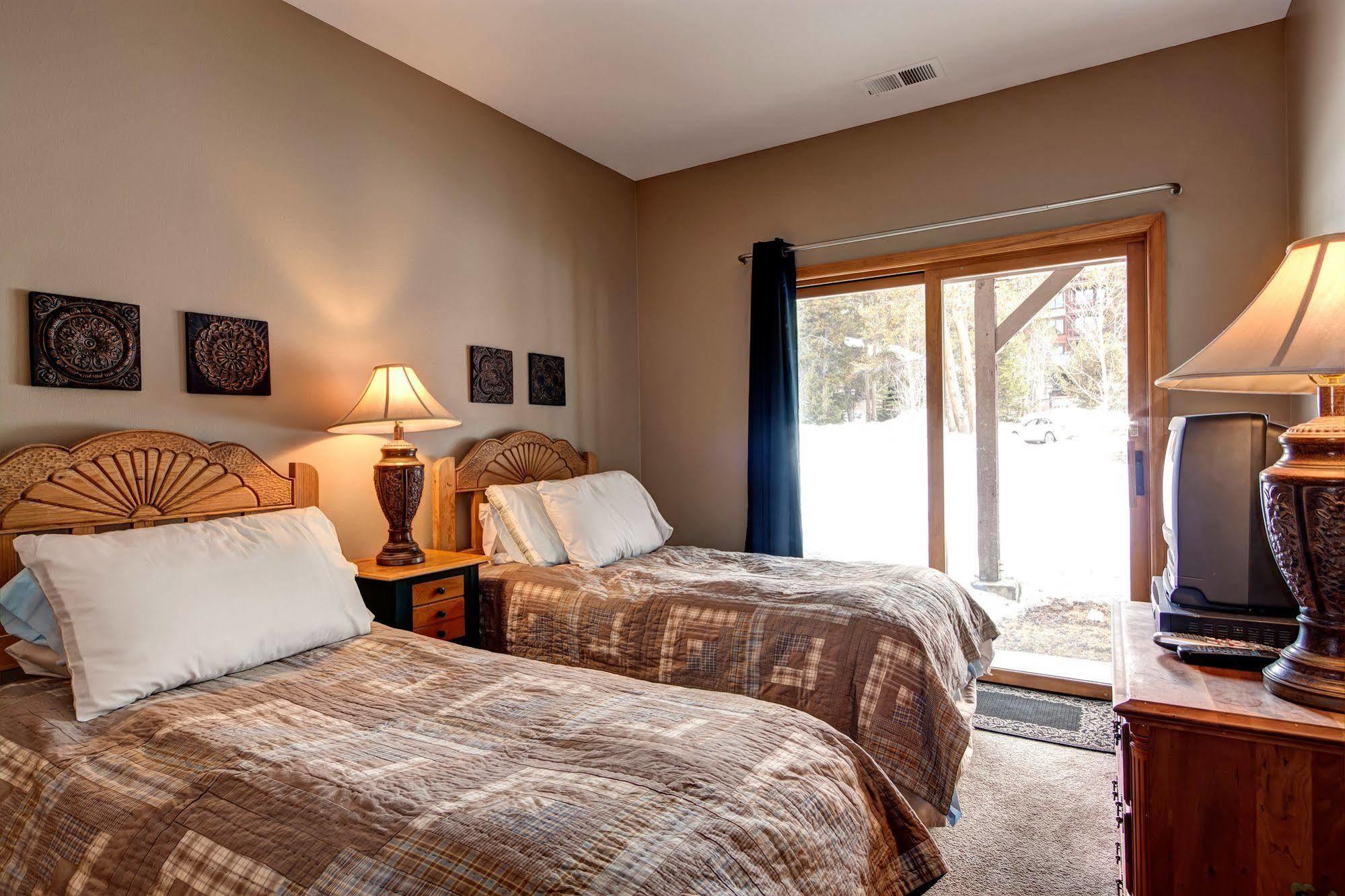 One Breckenridge Place Townhomes Esterno foto